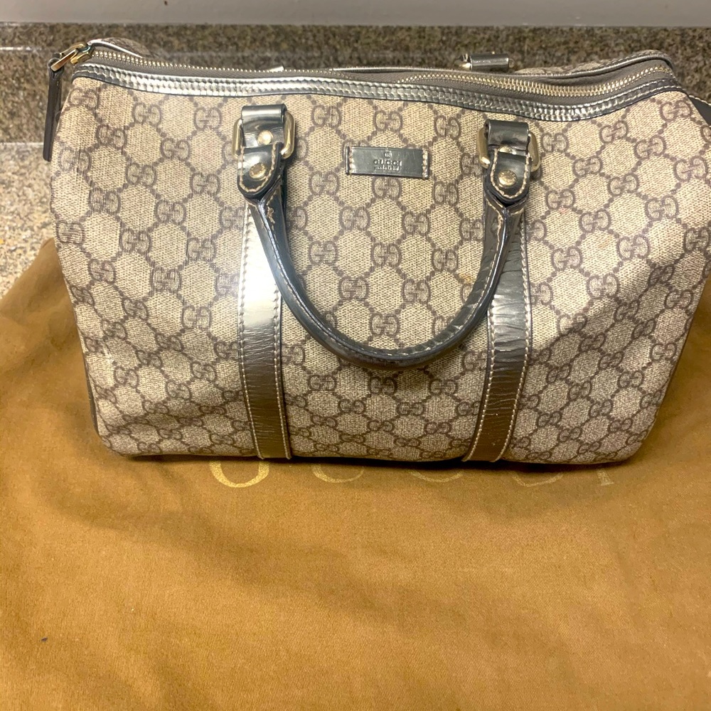 Authentic! Gucci Joy Boston bag.